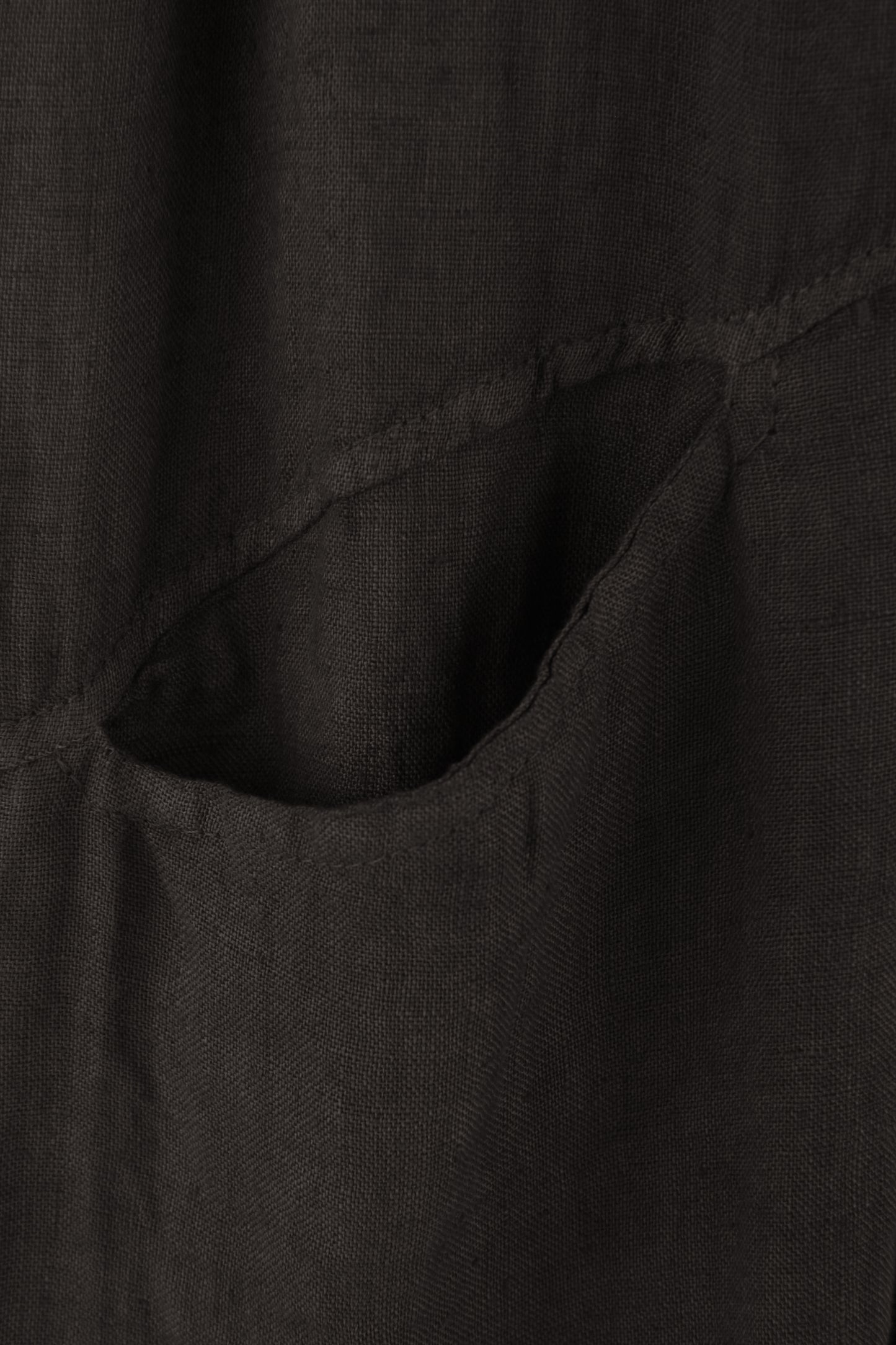 2 Slit Pocket Barrel Leg Linen Trouser