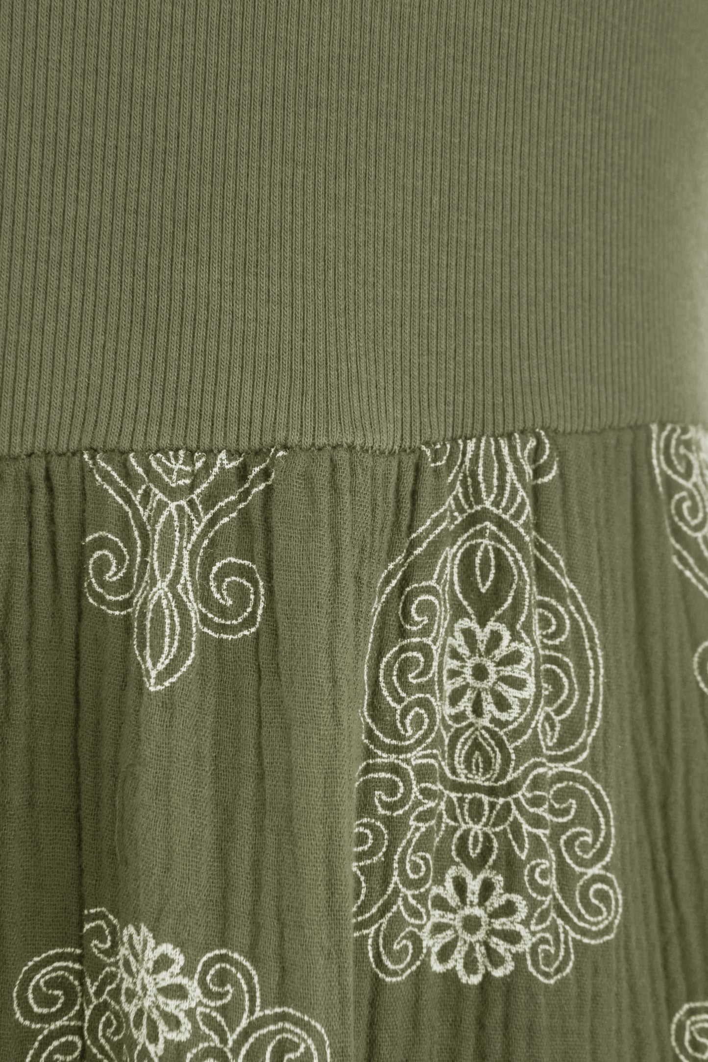 2 Pocket Mandala Print Midi Dress