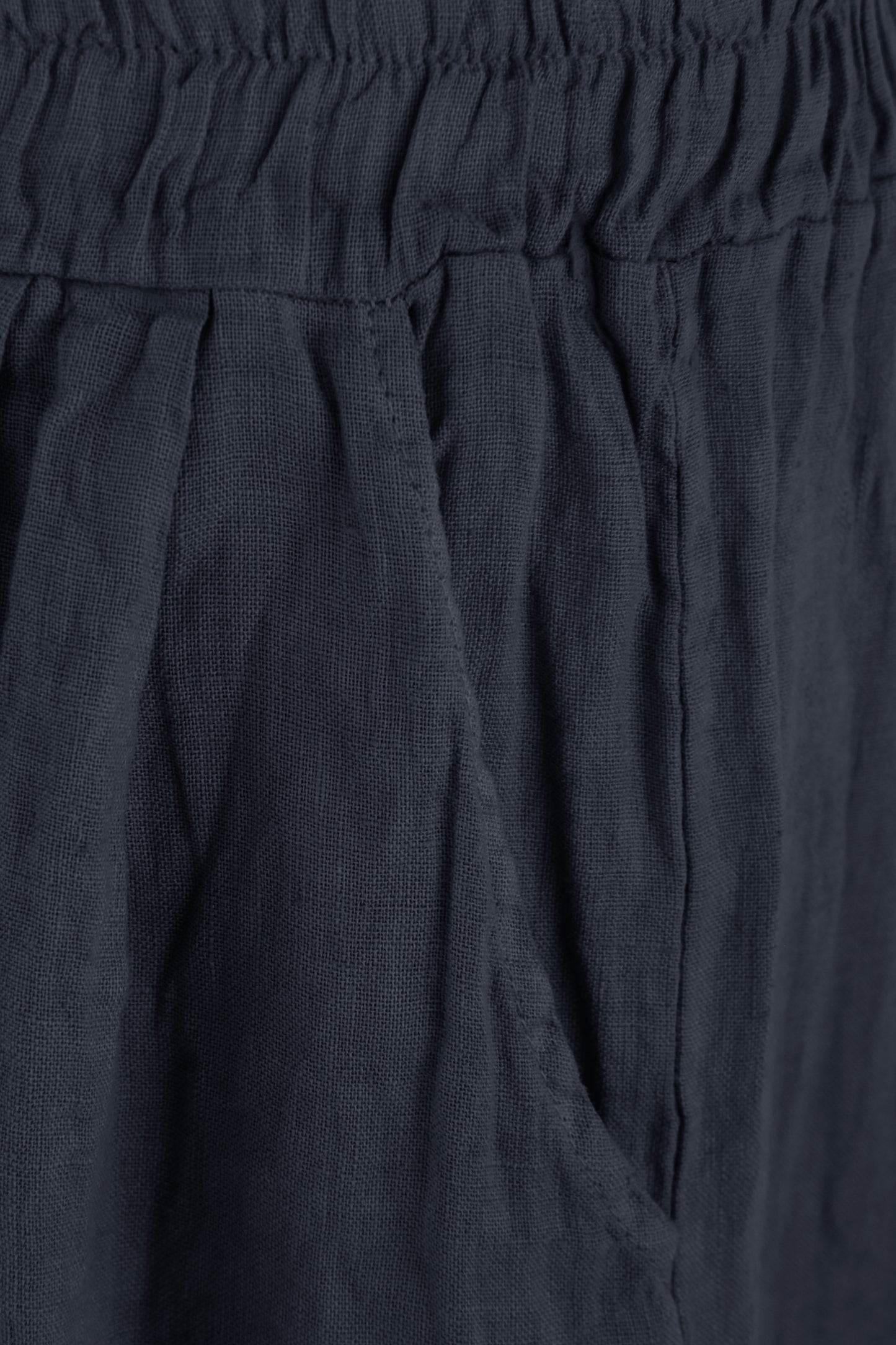 Frayed Trim Linen Shorts