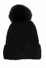 Load image into Gallery viewer, Fleece Lined Cable Knit Hat
