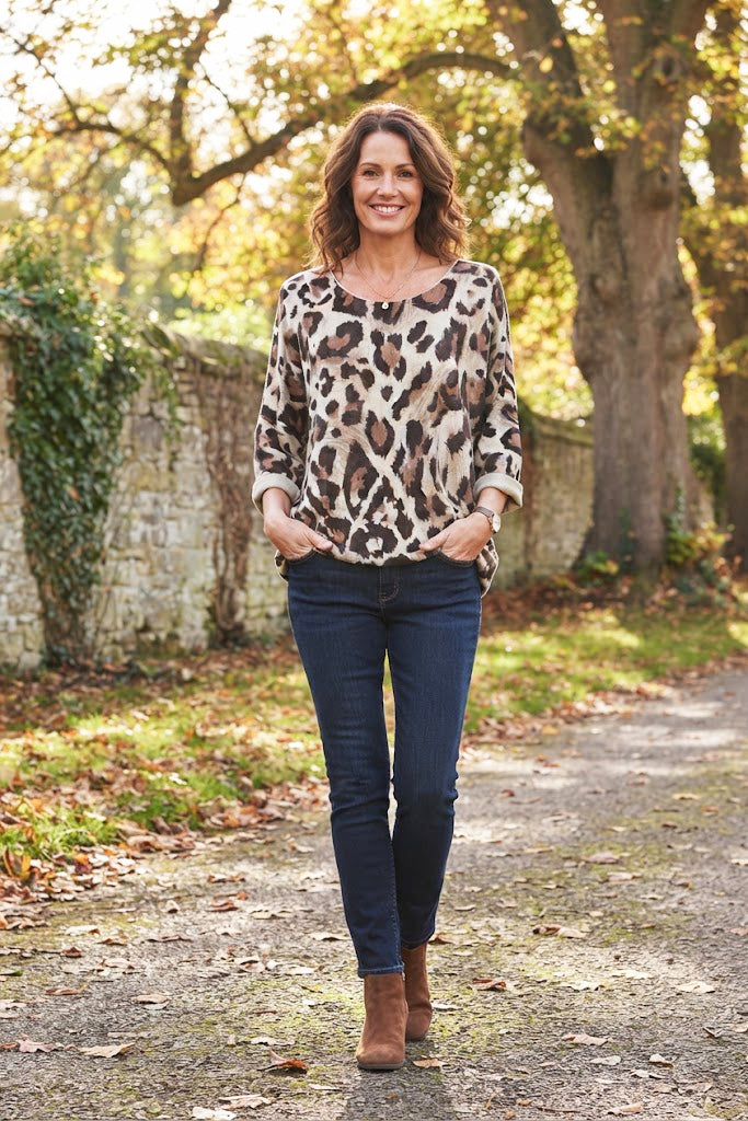 Leopard Print Lightweight Jumper