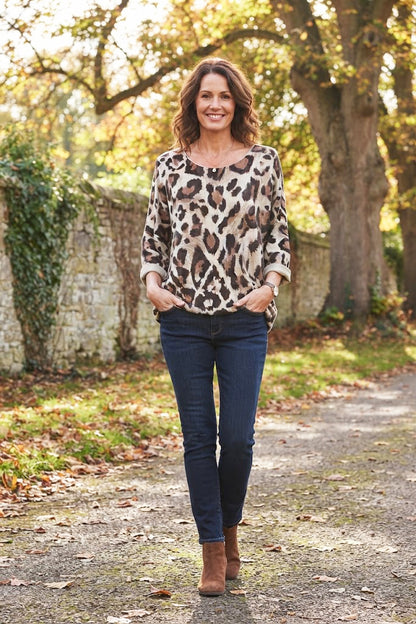 Leopard Print Lightweight Jumper