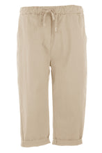 Load image into Gallery viewer, 3/4 Length Magic Trouser
