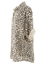 Load image into Gallery viewer, Leopard Print Shirt
