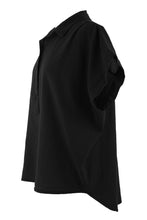 Load image into Gallery viewer, 3 Button Linen Shirt
