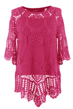 Load image into Gallery viewer, Scoop Hem Crochet Top
