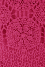 Load image into Gallery viewer, Scoop Hem Crochet Top
