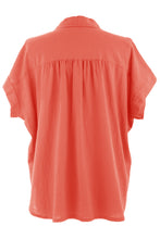 Load image into Gallery viewer, 3 Button Linen Shirt
