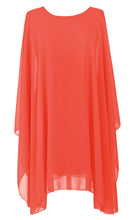 Load image into Gallery viewer, Batwing Flowy Kaftan Tunic
