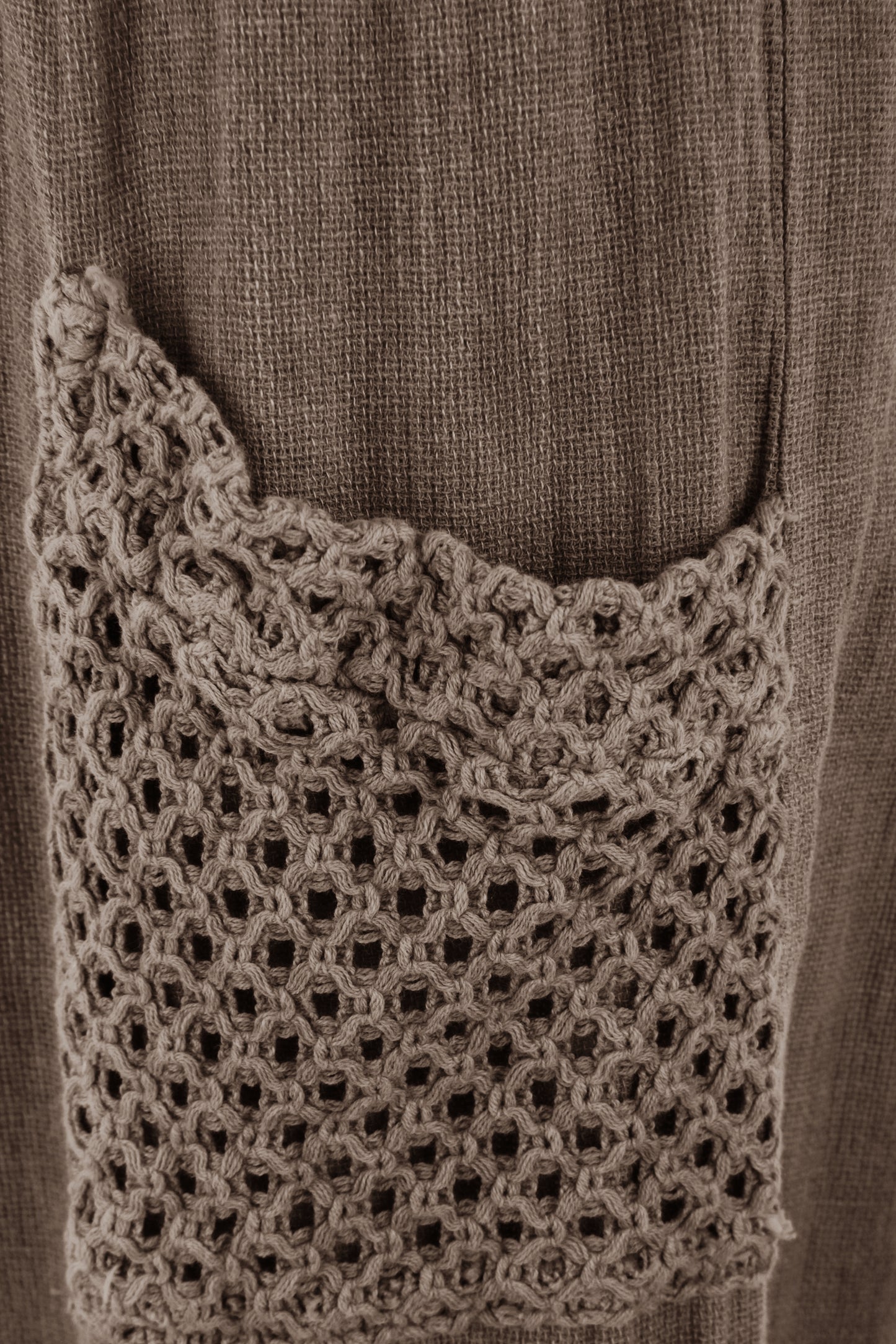 2 Crochet Pocket Barrel Leg Teabag Trouser