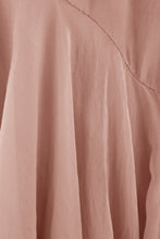 Load image into Gallery viewer, Sleeveless Swing Silk Top
