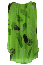 Load image into Gallery viewer, Feather Print Cheesecloth Vest
