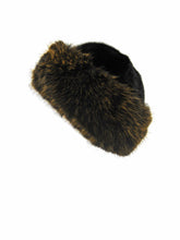 Load image into Gallery viewer, Faux Fur Russian Hat
