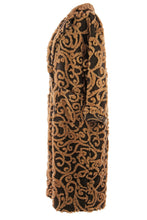 Load image into Gallery viewer, Swirl Pattern Wool Coat

