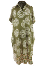 Load image into Gallery viewer, Boho Print Collar Midi
