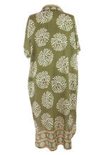 Load image into Gallery viewer, Boho Print Collar Midi
