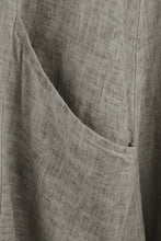 Load image into Gallery viewer, 2 Pocket Washed Linen Dress
