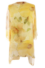 Load image into Gallery viewer, Floral Print Asymmetric Hem Silk Blouse
