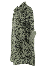 Load image into Gallery viewer, Leopard Print Shirt
