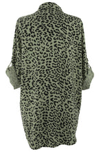 Load image into Gallery viewer, Leopard Print Shirt
