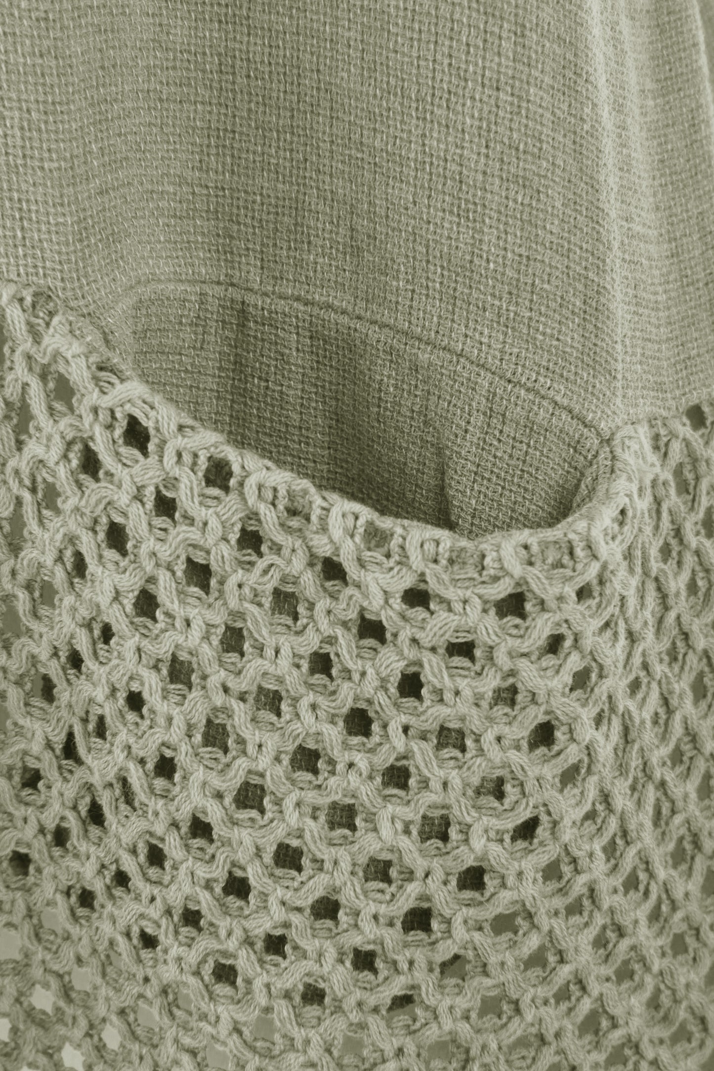 2 Pocket Crochet Detail Teabag Top