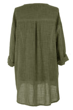 Load image into Gallery viewer, Button Detail Cotton Top
