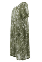 Load image into Gallery viewer, 2 Pocket Dandelion Dress
