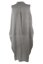 Load image into Gallery viewer, Sleeveless Button Detail Linen Dress

