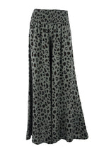 Load image into Gallery viewer, Leopard Print Palazzo
