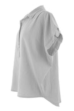Load image into Gallery viewer, 3 Button Linen Shirt
