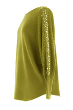 Load image into Gallery viewer, Asymmetric Hem Top

