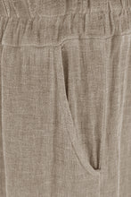 Load image into Gallery viewer, Teabag Linen Trouser
