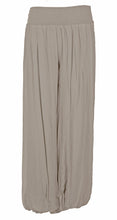 Load image into Gallery viewer, Puffball Cotton Trouser

