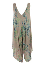 Load image into Gallery viewer, Sleeveless Floral Print Jumpsuit
