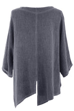 Load image into Gallery viewer, V Cutout Hem Linen Teabag Top
