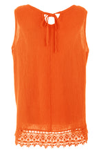 Load image into Gallery viewer, Crochet Trim Vest
