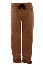 Load image into Gallery viewer, Faux Leather Trouser
