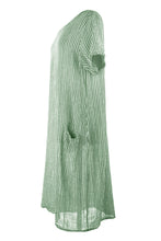 Load image into Gallery viewer, 2 Pocket Stripe Dress
