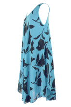 Load image into Gallery viewer, Sleeveless Tulip Print Dress
