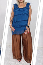 Load image into Gallery viewer, Sleeveless Rara Silk Top
