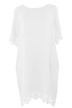 Load image into Gallery viewer, Crochet Trim Linen Tunic
