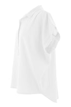 Load image into Gallery viewer, 3 Button Linen Shirt
