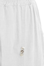 Load image into Gallery viewer, Button Detail Cropped Linen Trouser
