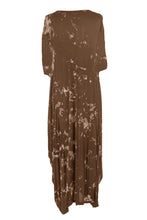 Load image into Gallery viewer, 3/4 Sleeve Splash Print Midi
