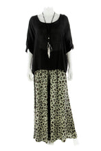 Load image into Gallery viewer, Leopard Palazzo

