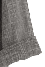 Load image into Gallery viewer, Button Detail Linen Top
