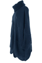 Load image into Gallery viewer, Scallop Hem Jumper
