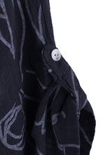 Load image into Gallery viewer, Abstract Face Print Top
