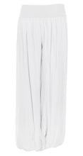 Load image into Gallery viewer, Puffball Cotton Trouser
